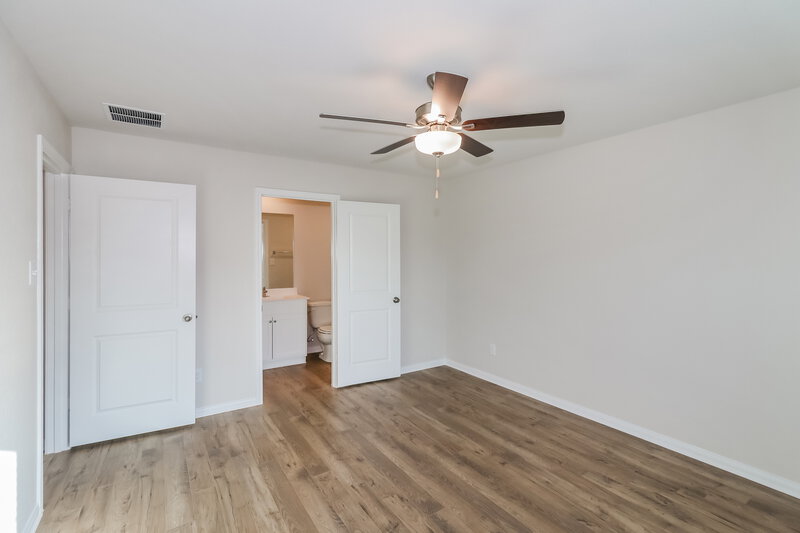 1,740/Mo, 7542 Tipton Meadow Way Richmond, TX 77469 Main Bedroom View 2