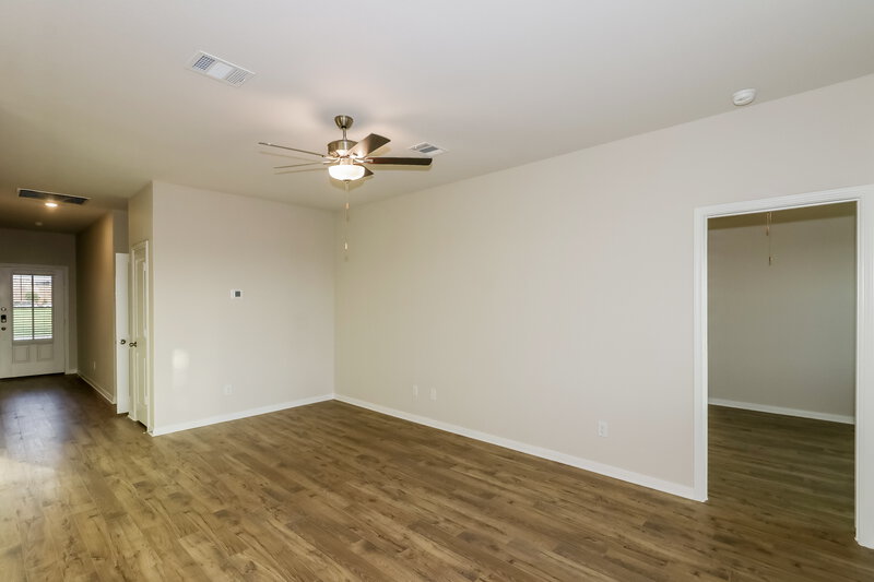 1,815/Mo, 7638 Tipton Meadow Way Richmond, TX 77469 Living Room View