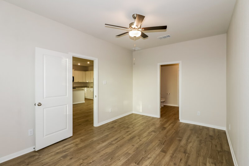 1,815/Mo, 7638 Tipton Meadow Way Richmond, TX 77469 Main Bedroom View