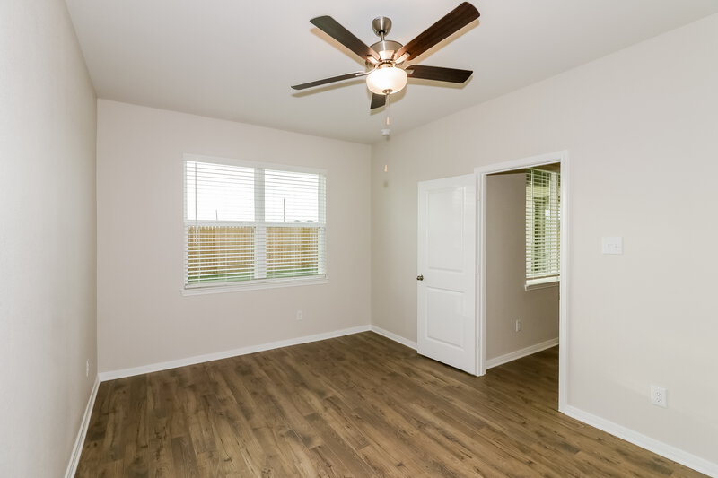 1,815/Mo, 7638 Tipton Meadow Way Richmond, TX 77469 Bedroom View 2
