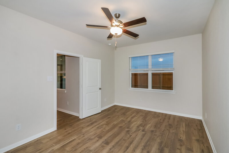 1,815/Mo, 7619 Tipton Meadow Way Richmond, TX 77469 Main Bedroom View 2