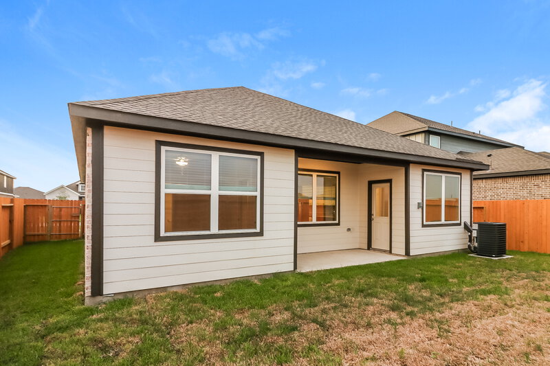 1,815/Mo, 7619 Tipton Meadow Way Richmond, TX 77469 Rear View