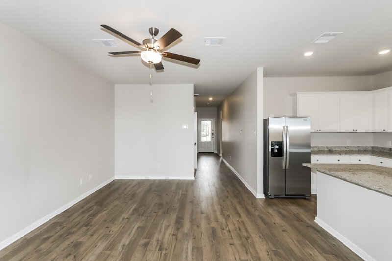 1,850/Mo, 7539 Tipton Meadow Way Richmond, TX 77469 Living Room View 2