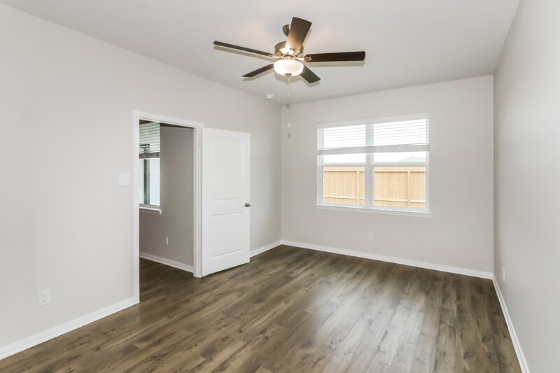 1,850/Mo, 7539 Tipton Meadow Way Richmond, TX 77469 Main Bedroom View