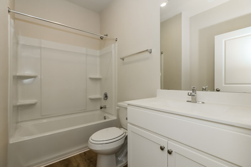 1,895/Mo, 7614 Tipton Meadow Way Richmond, TX 77469 Bathroom View