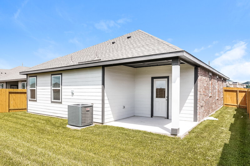 1,945/Mo, 7642 Tipton Meadow Way Richmond, TX 77469 Rear View