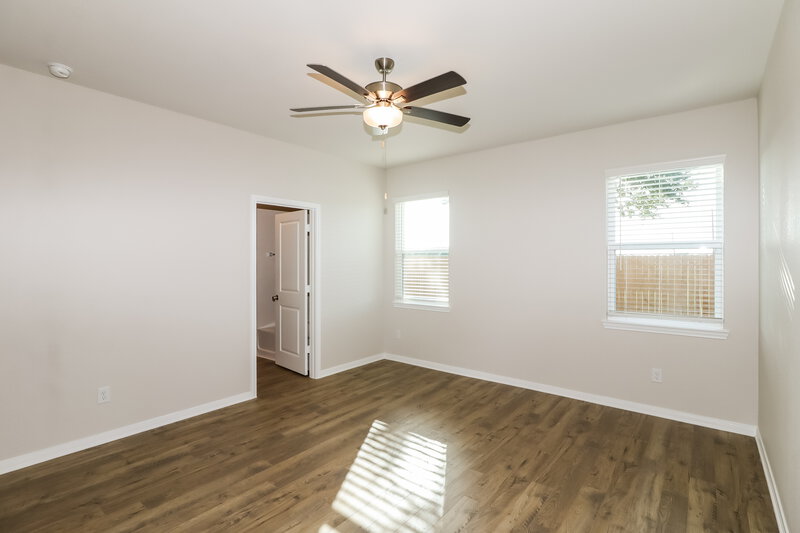 1,895/Mo, 7630 Tipton Meadow Way Richmond, TX 77469 Main Bedroom View