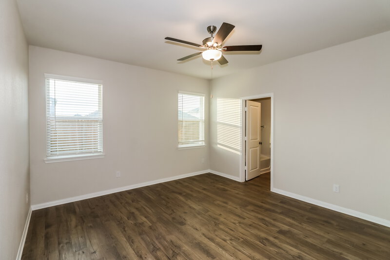 2,040/Mo, 7610 Tipton Meadow Way Richmond, TX 77469 Main Bedroom View