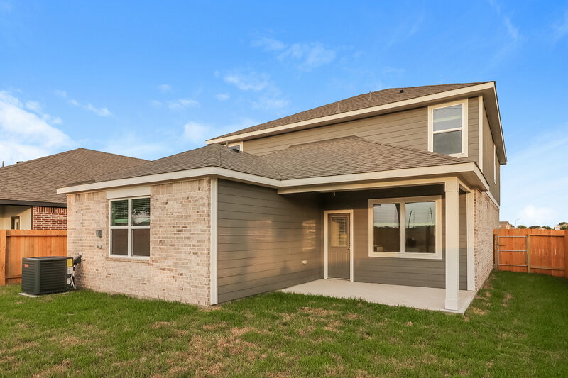 2,260/Mo, 7646 Tipton Meadow Way Richmond, TX 77469 Rear View