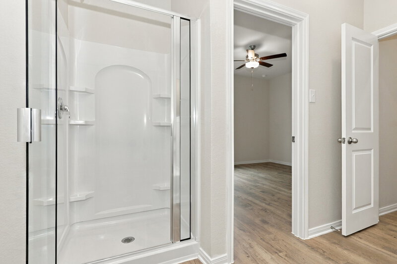 2,260/Mo, 7650 Tipton Meadow Way Richmond, TX 77469 Bathroom View
