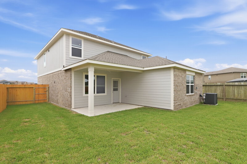 2,260/Mo, 7650 Tipton Meadow Way Richmond, TX 77469 Rear View