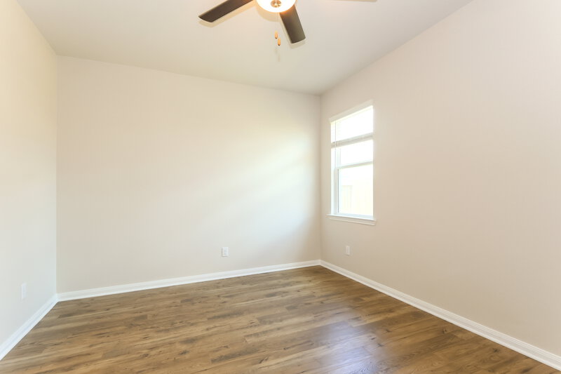 1,580/Mo, 15643 Plum Brook Dr Conroe, TX 77303 Main Bedroom View