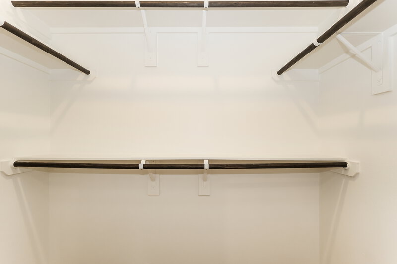 1,580/Mo, 15643 Plum Brook Dr Conroe, TX 77303 Walk In Closet View