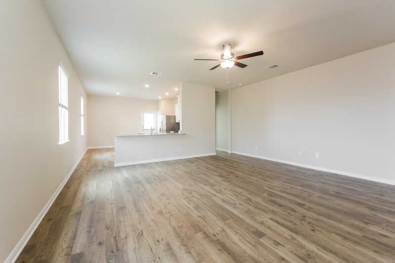 1,520/Mo, 15554 Caramel Springs Dr Conroe, TX 77303 Living Room View
