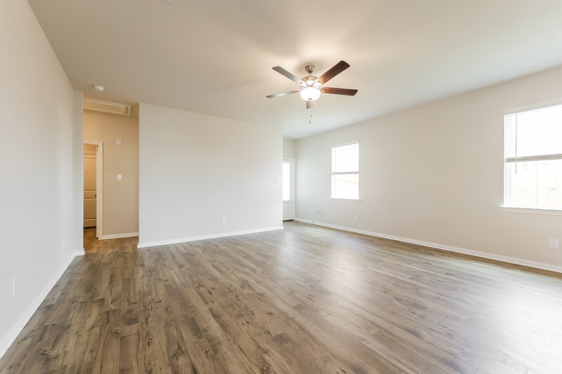 1,520/Mo, 15554 Caramel Springs Dr Conroe, TX 77303 Living Room View 3