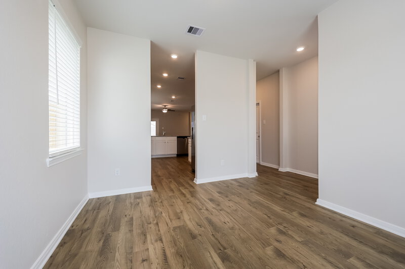 1,730/Mo, 16454 Honeysuckle Hill Dr Conroe, TX 77303 Dining Room View