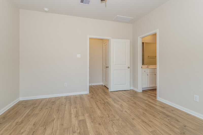 1,565/Mo, 15647 Plum Brook Dr Conroe, TX 77303 Main Bedroom View