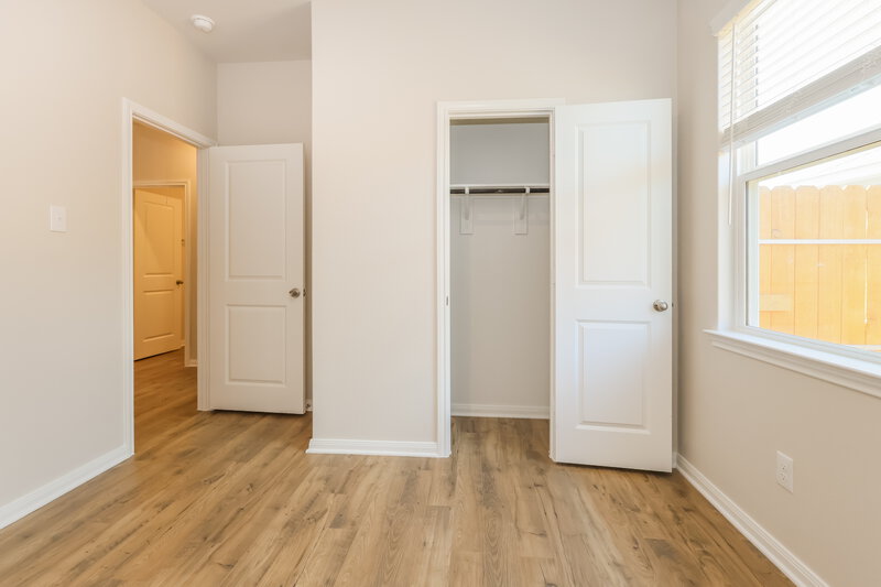 1,565/Mo, 15647 Plum Brook Dr Conroe, TX 77303 Bedroom View