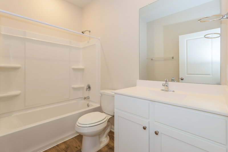 1,565/Mo, 15647 Plum Brook Dr Conroe, TX 77303 Bathroom View