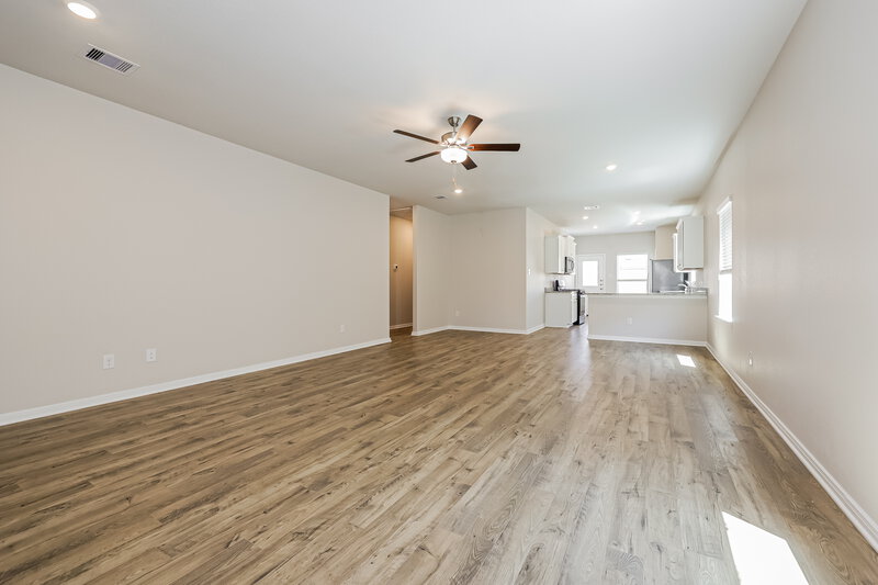 1,840/Mo, 16427 Honeysuckle Hill Dr Conroe, TX 77303 Living Room View