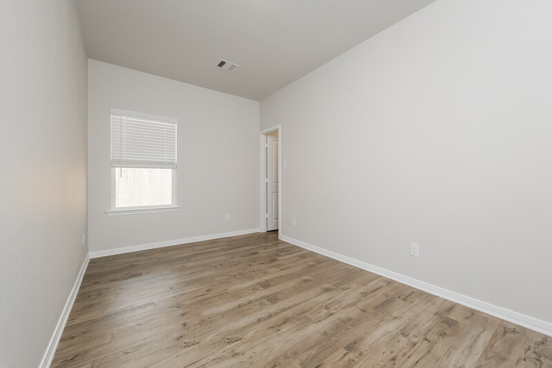1,840/Mo, 16430 Honeysuckle Hill Dr Conroe, TX 77303 Bedroom View 2