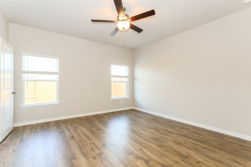 1,690/Mo, 15651 Plum Brook Dr Conroe, TX 77303 Main Bedroom View