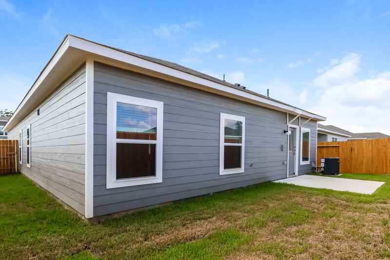 1,690/Mo, 15651 Plum Brook Dr Conroe, TX 77303 Rear View