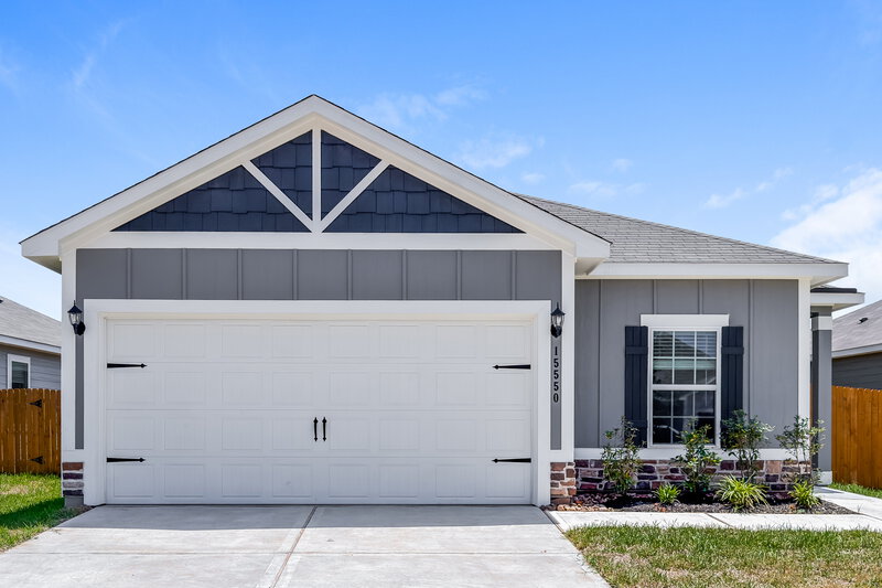 1,930/Mo, 15550 Caramel Springs Dr Conroe, TX 77303 External View