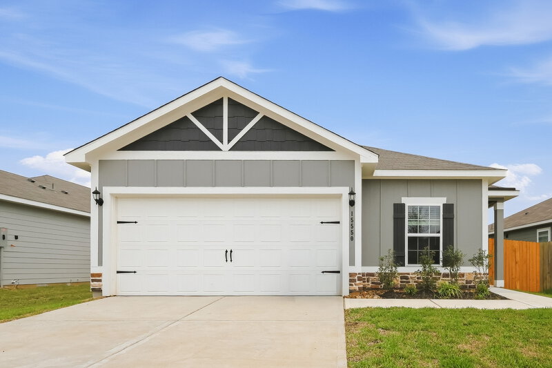 1,650/Mo, 15550 Caramel Springs Dr Conroe, TX 77303 External View