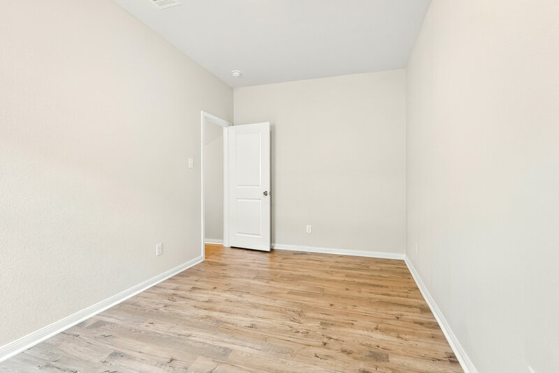 1,650/Mo, 15550 Caramel Springs Dr Conroe, TX 77303 Bedroom View 2