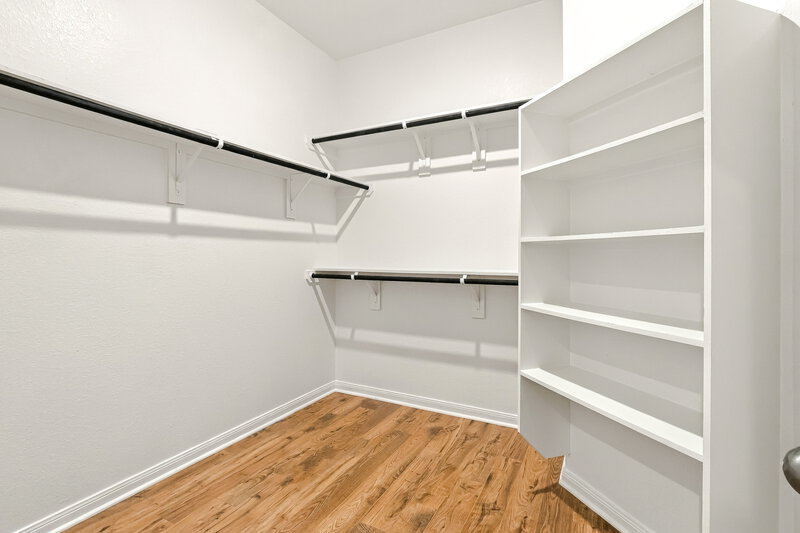 1,650/Mo, 15550 Caramel Springs Dr Conroe, TX 77303 Closet View