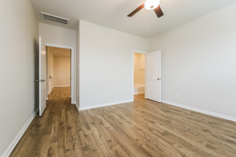 2,035/Mo, 16458 Honeysuckle Hill Dr Conroe, TX 77303 Misc View 6
