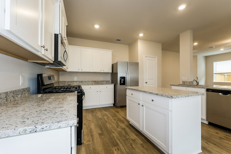 2,035/Mo, 16435 Honeysuckle Hill Dr Conroe, TX 77303 Misc View 5