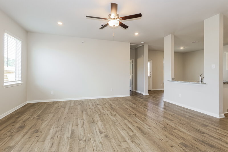 1,925/Mo, 15582 Caramel Springs Dr Conroe, TX 77303 Misc View