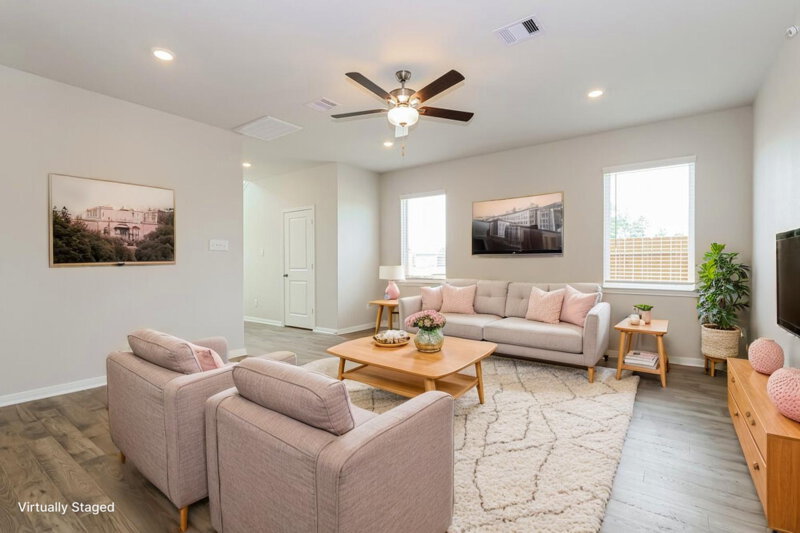 1,925/Mo, 15582 Caramel Springs Dr Conroe, TX 77303 Misc View 3