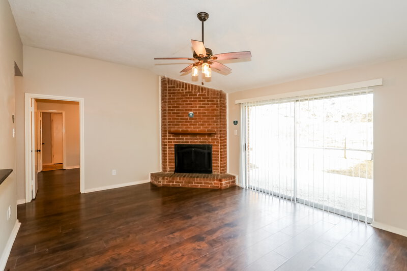 1,640/Mo, 22714 Timber Dust Cir Spring, TX 77373 Family Room View