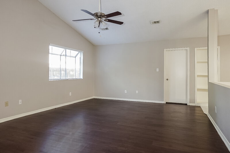 1,970/Mo, 3114 Timberlark Dr Kingwood, TX 77339 Living Room View 3