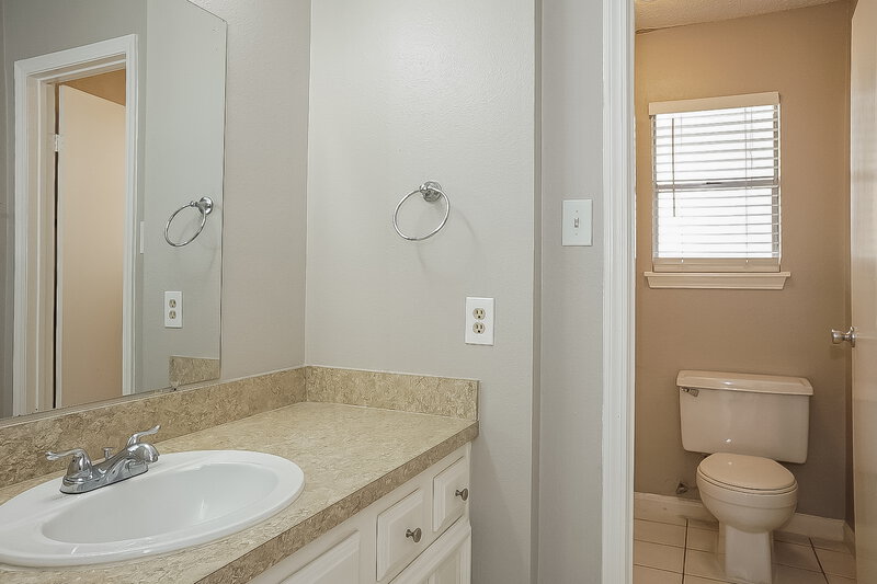 1,970/Mo, 3114 Timberlark Dr Kingwood, TX 77339 Bathroom View