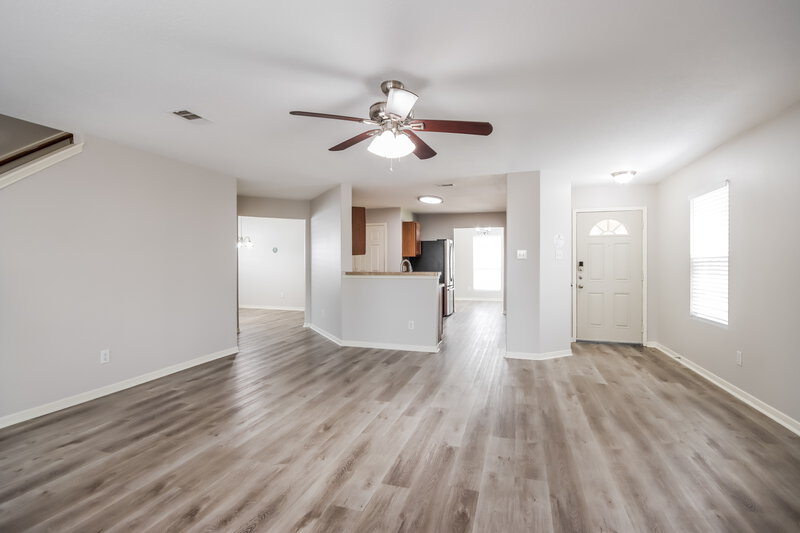 1,925/Mo, 9858 Wing St Conroe, TX 77385 Living Room View 2