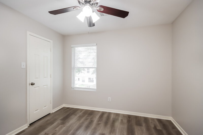 1,925/Mo, 9858 Wing St Conroe, TX 77385 Bedroom View