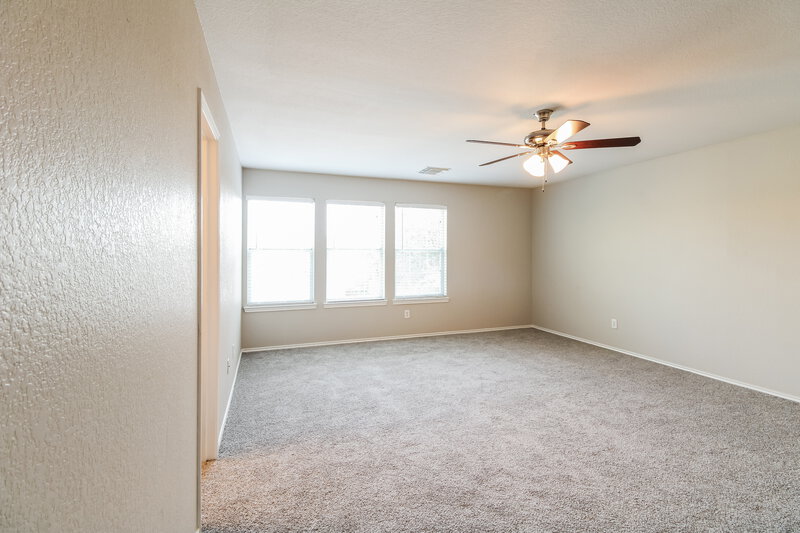 2,280/Mo, 12451 Sterlingstone Dr Houston, TX 77066 Main Bedroom View