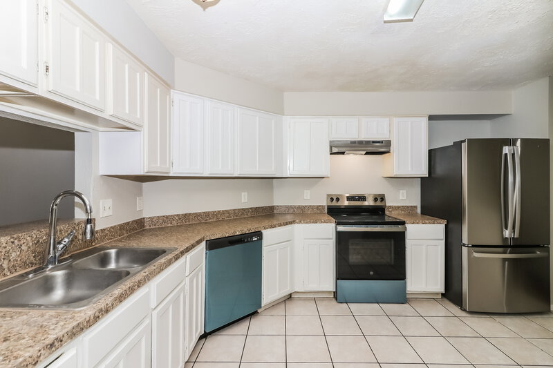 1,765/Mo, 20015 Bishops Gate Ln Humble, TX 77338 Kitchen View