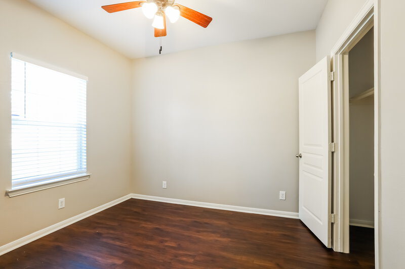 2,275/Mo, 24642 Sandusky Dr Tomball, TX 77375 Bedroom View