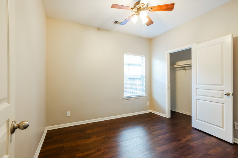 2,275/Mo, 24642 Sandusky Dr Tomball, TX 77375 Bedroom View 2
