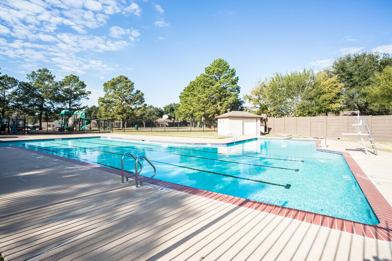 2,035/Mo, 16331 Silver Sky Ln Houston, TX 77095 Amenitylarge View 3