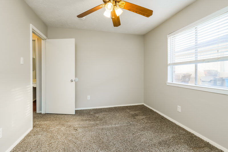 1,880/Mo, 4831 Owens Creek Ln Spring, TX 77388 Bedroom View