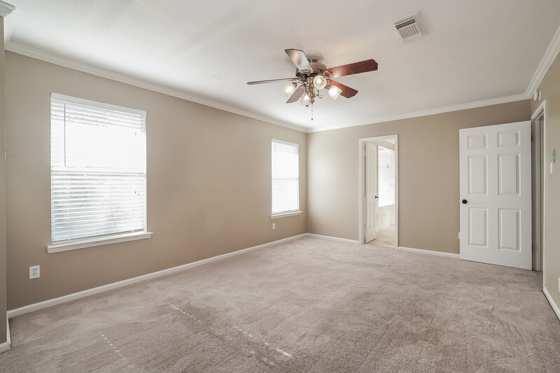 1,800/Mo, 12247 Westlock Dr Tomball, TX 77377 Main Bedroom View 2
