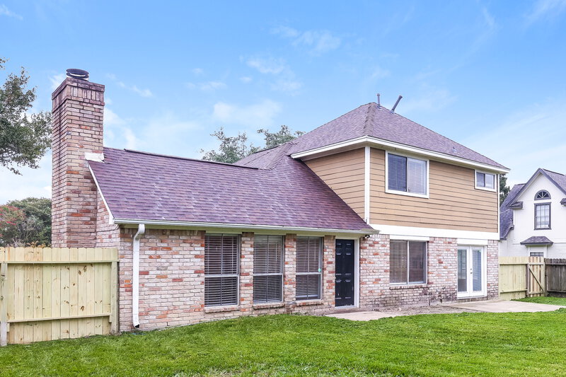 1,940/Mo, 9811 Churchill Way Dr Houston, TX 77065 Rear View