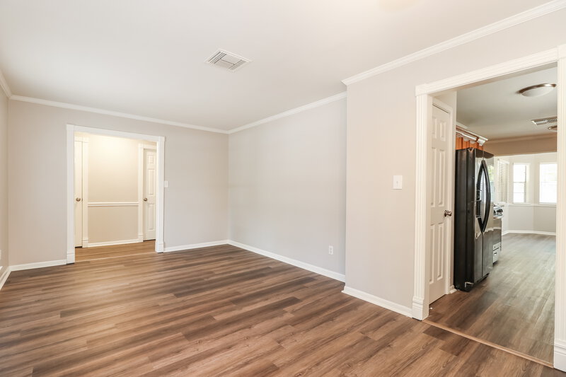 2,125/Mo, 25226 Tuckahoe Ln Spring, TX 77373 Dining Room View 2