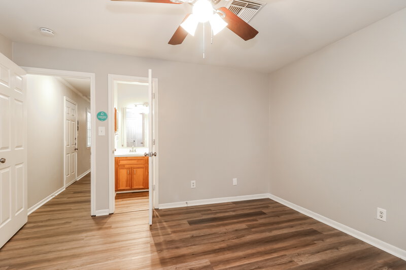 2,125/Mo, 25226 Tuckahoe Ln Spring, TX 77373 Main Bedroom View